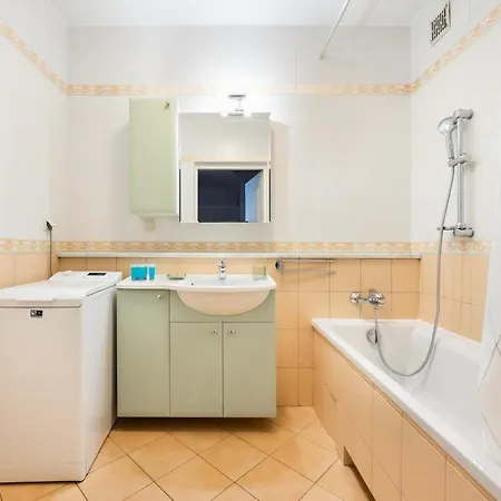 Ken 54 2-bedroom By Bookinghost * Varsavia