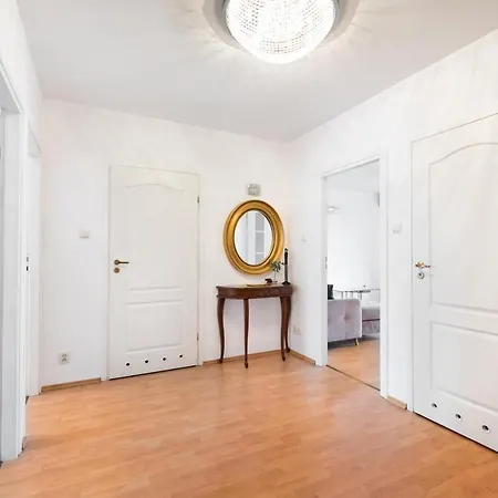 Appartamento Ken 54 2-bedroom By Bookinghost