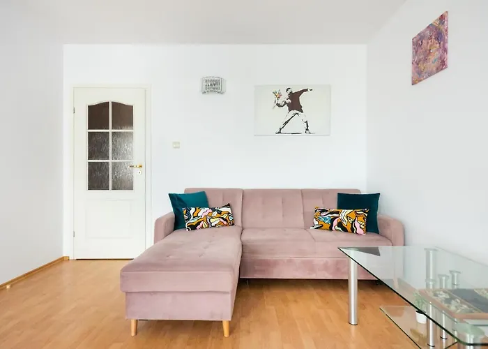 Ken 54 2-bedroom By Bookinghost * Varsovie